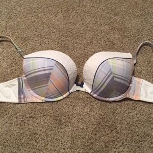 Victoria’s Secret 34D Plaid bra